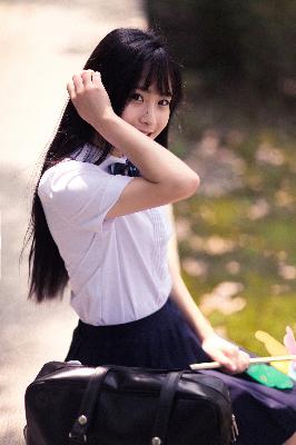 惊！女友的新妈妈究竟是何人？背后真相令人咋舌！